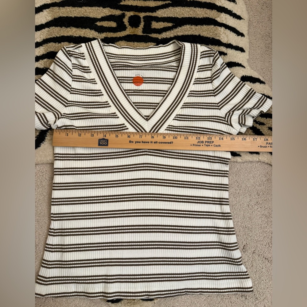DAILY PRACTICE Anthropology White Brown Striped Ribbed V-Neck Short Sleeve Large - Picture 7 of 11